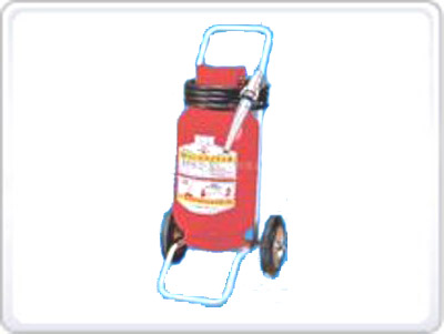 推车式灭火器 